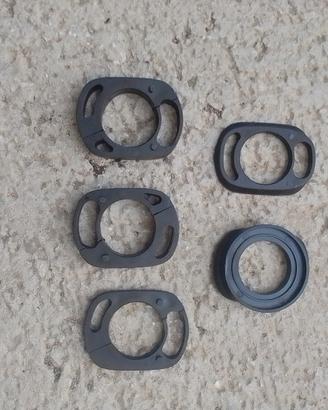Kit distanzali-accessori per attacco manubrio