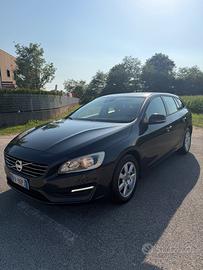 Volvo V60 D2 1.6