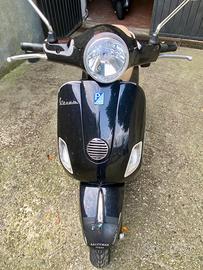 Piaggio Vespa 50 LX - 2010