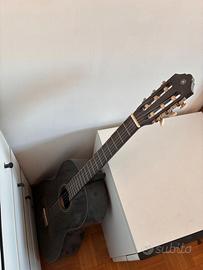 chitarra yamaha c40