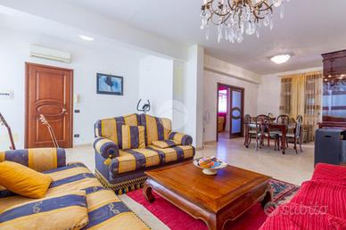 5 LOCALI A VILLABATE