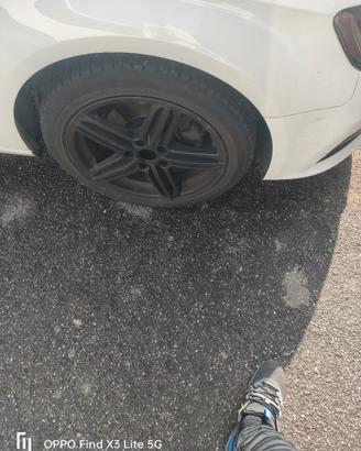 cerchi audi, Volkswagen R17 con gomme