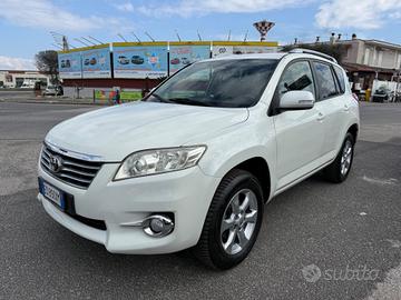 Toyota RAV 4 2.2 D-4D 150 CV 4x4