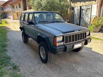 jeep Cherokee XJ 4.0