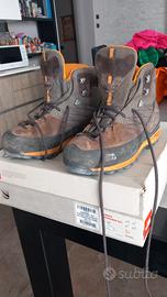 scarponi trekking alpinismo North face