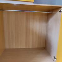 mobili con ante per cameretta 