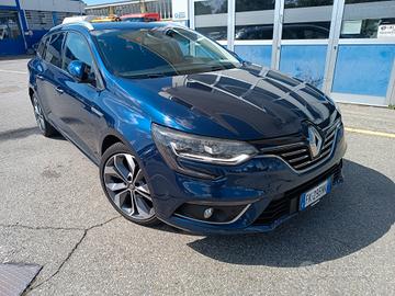 Renault Megane Mégane Sporter dCi 8V 110 CV EDC En