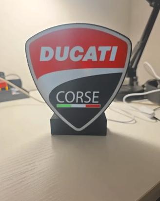 🏍️ Insegna Ducati Corse – Targa Logo 3D con Base