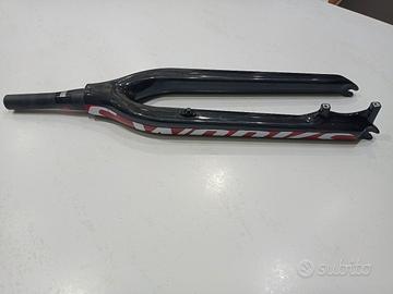 forcella rigida carbonio MTB 29 s-works