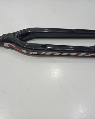forcella rigida carbonio MTB 29 s-works