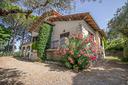 villa-singola-a-calvi-dell-umbria