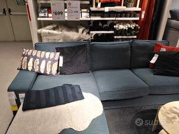 divano ikea Kivik blu 3 posti con chaise longue