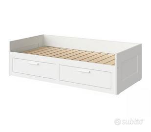 Letto divano bianco con 2 cassetti