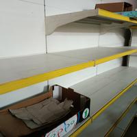 Scaffali per alimentari, Banco frigo