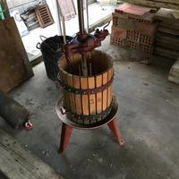 Torchio a leva per vinaccia - capacità 30 litri