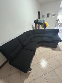 Divano angolare scomponibile in 4 pezzi