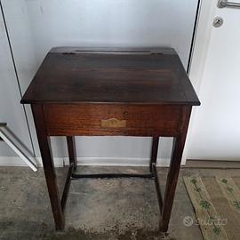 vecchio banco scuola 