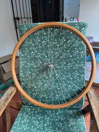 Ruote complete con cerchi in legno da 26”