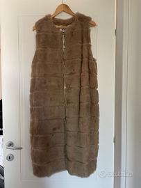 gilet lungo in pelliccia di coniglio nuovo