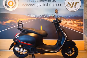 Piaggio Vespa 150 Sprint Sprints