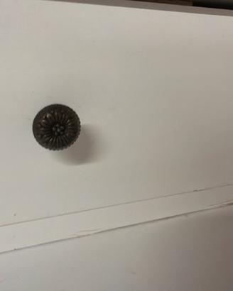 Toeletta da trucco con specchio e sgabello