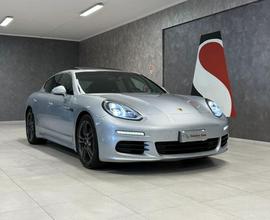 PORSCHE Panamera 3.0 Diesel/Tetto/Sport+Chrono p