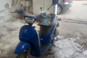 piaggio free 50