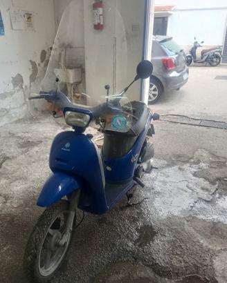 piaggio free 50