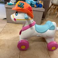 Cavallo dondolo con suoni