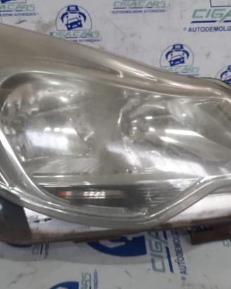 OPEL CORSA 2012 - FARO ANTERIORE DESTRO