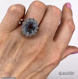 ANELLO ORO 18kt. DIAMANTI e ZAFFIRO BLU CHIARO