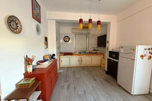 Appartamento con ampio terrazzo a 250 mt dal mare