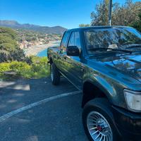 Toyota Hilux 2.4