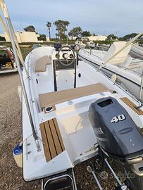 Barca open 16 piedi yamaha 40/60