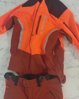 pantaloni antitaglio e giacca