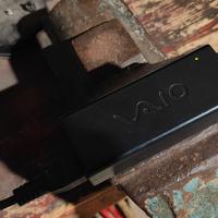 SONY Alimentatore Originale per PC Vajo 13,3"