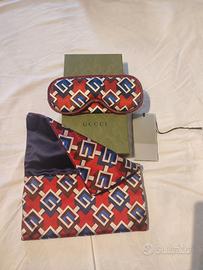 Pochette +mascherina da viaggio