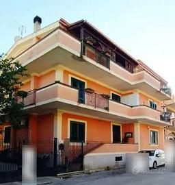 Porzione di casa a Capodrise (CE)