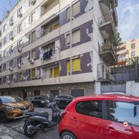 Via Principessa Mafalda, luminoso trivani