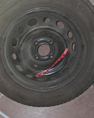cerchi piu gomme per citroen berlingo