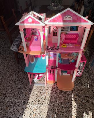 Barbie house con scatola