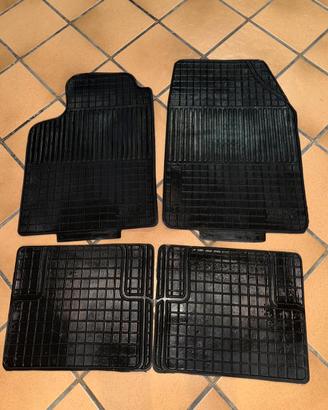 Tappetini auto universali