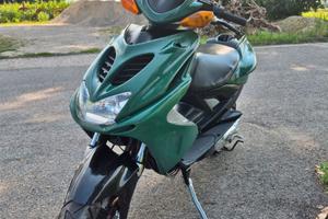 Yamaha Aerox 50