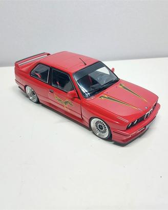BMW M3 E30 Tuning 1986 - 1/18 Tanomodels
