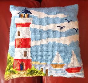 Cuscino punto croce Vervaco