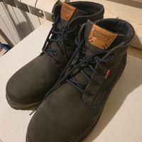 scarpe Levis 42