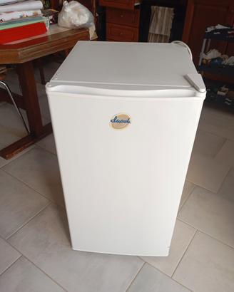 Frigorifero mono porta Ducarte 100lt.