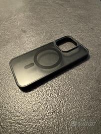 Cover Iphone 15 Pro JETech nera magsafe