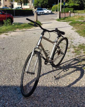 Bici B-twin Riverside 120