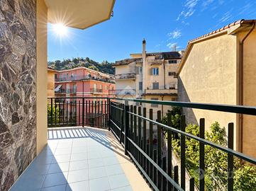3 LOCALI A LERICI